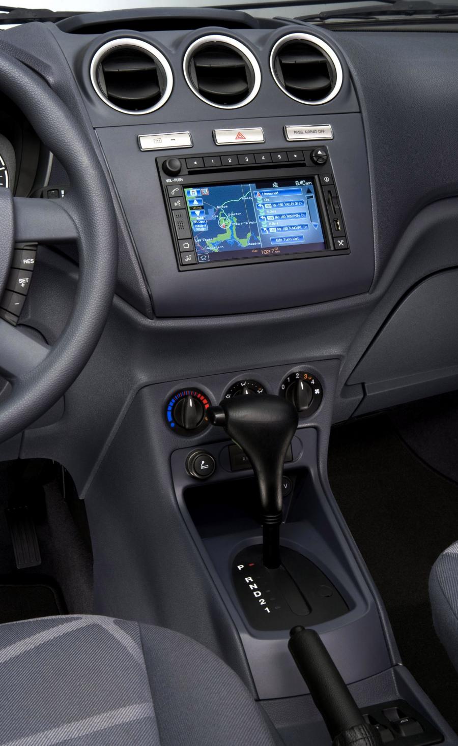  Ford Transit Connect 2010 года  (фото 83 из 109)